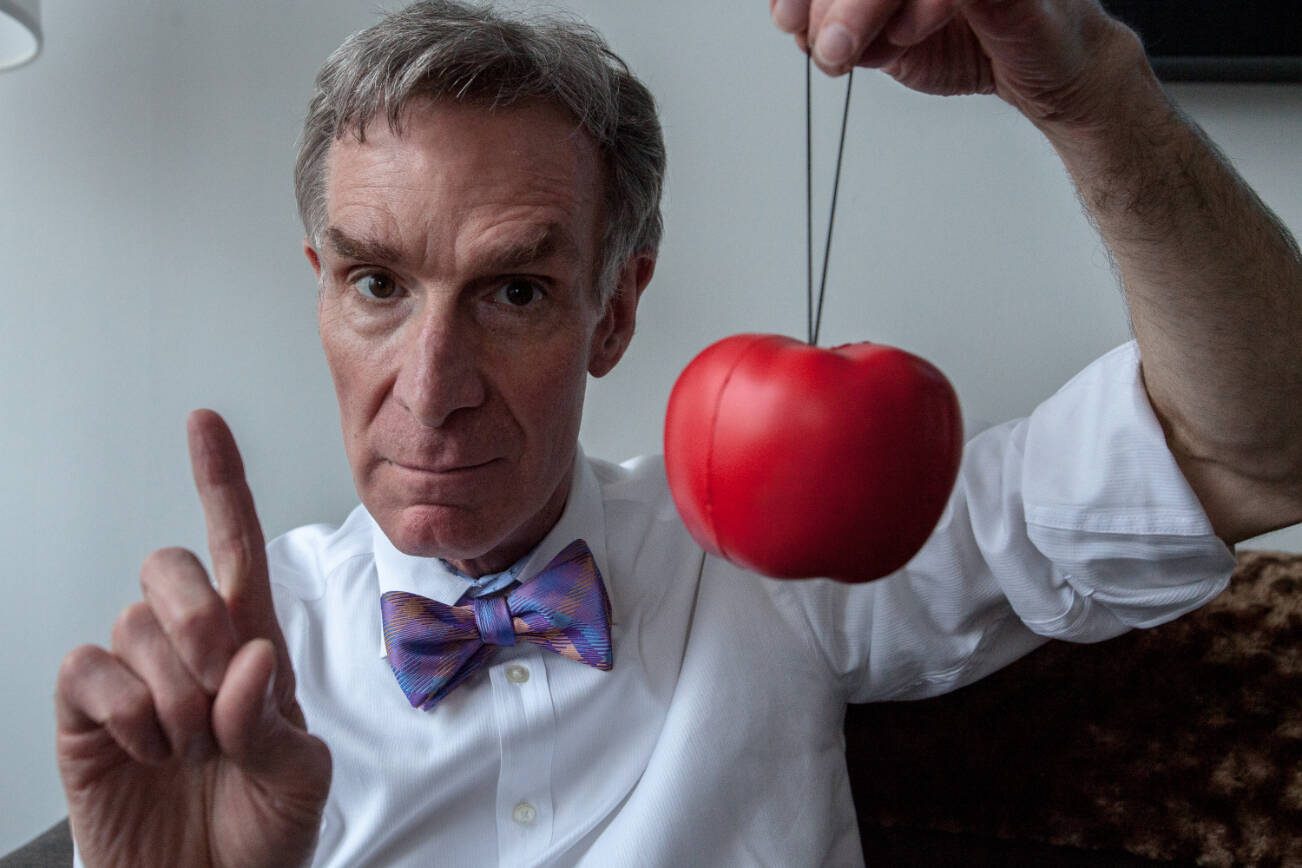 FILE — Bill Nye, the science educator, in New York, March 5, 2015. Nye filed a $37 million lawsuit against Disney and its subsidiaries on Aug. 25, 2017, alleging that he was deprived of extensive profits from his show “Bill Nye, the Science Guy,” which ran on PBS from 1993 to 1998. (Jake Naughton/The New York Times)