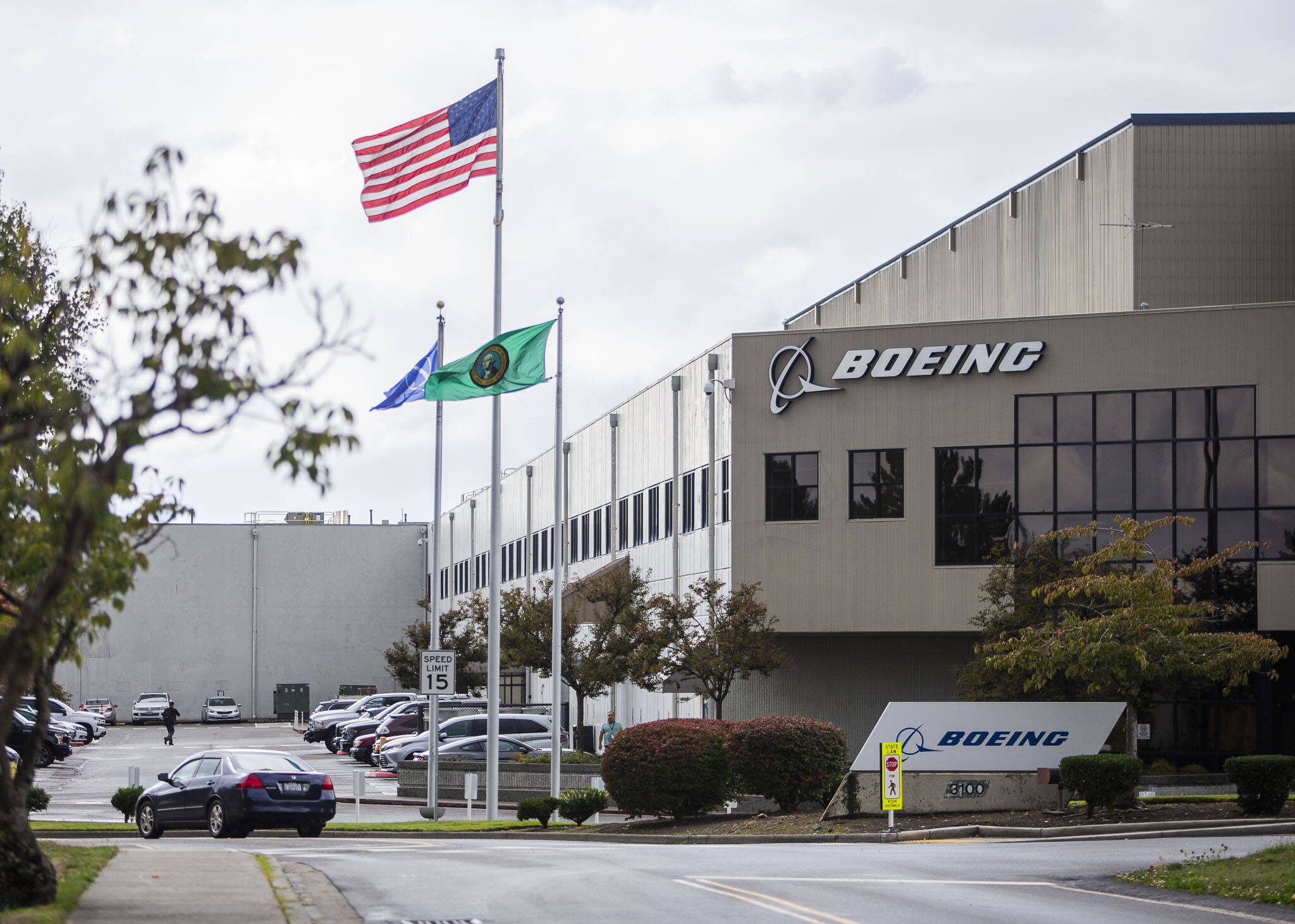 Outside of the Boeing Modification Center in 2023 in Everett, Washington. (Olivia Vanni / The Herald)